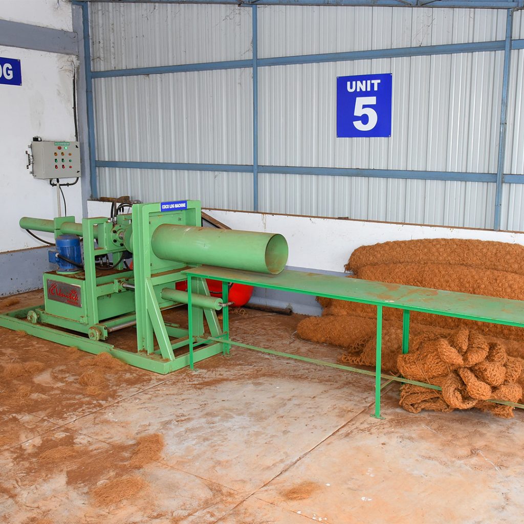 Coco logs machine