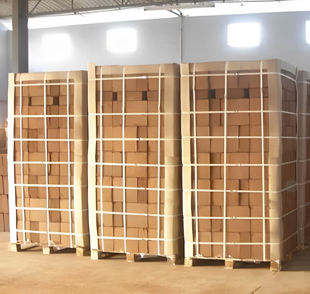 coir-pith-block-5-kg-pallet packing